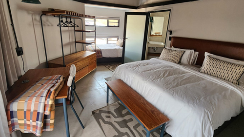 Skukuza rondawel bedroom