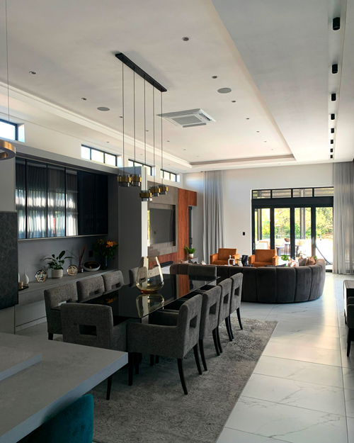 House Prairie living and dining room
