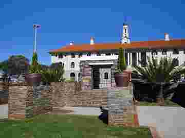 Pretoria Station Forecourt Restoration