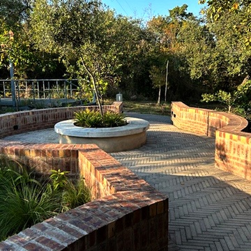 UNIVERSITY OF MPUMALANGA: STUDENT PAVILIONS